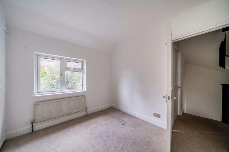 Bedroom- click for photo gallery